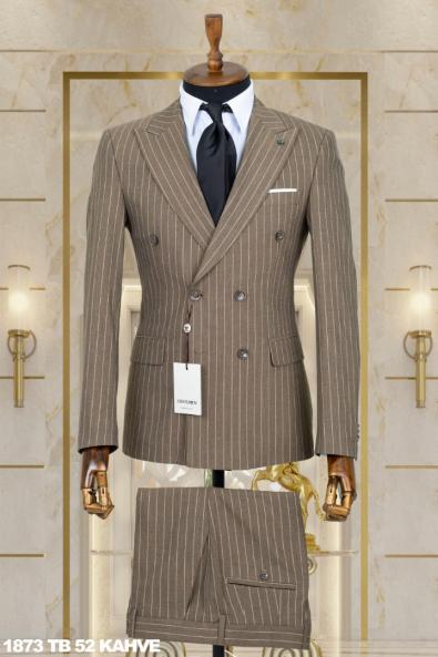 Double Breasted Men's Suit Brown
