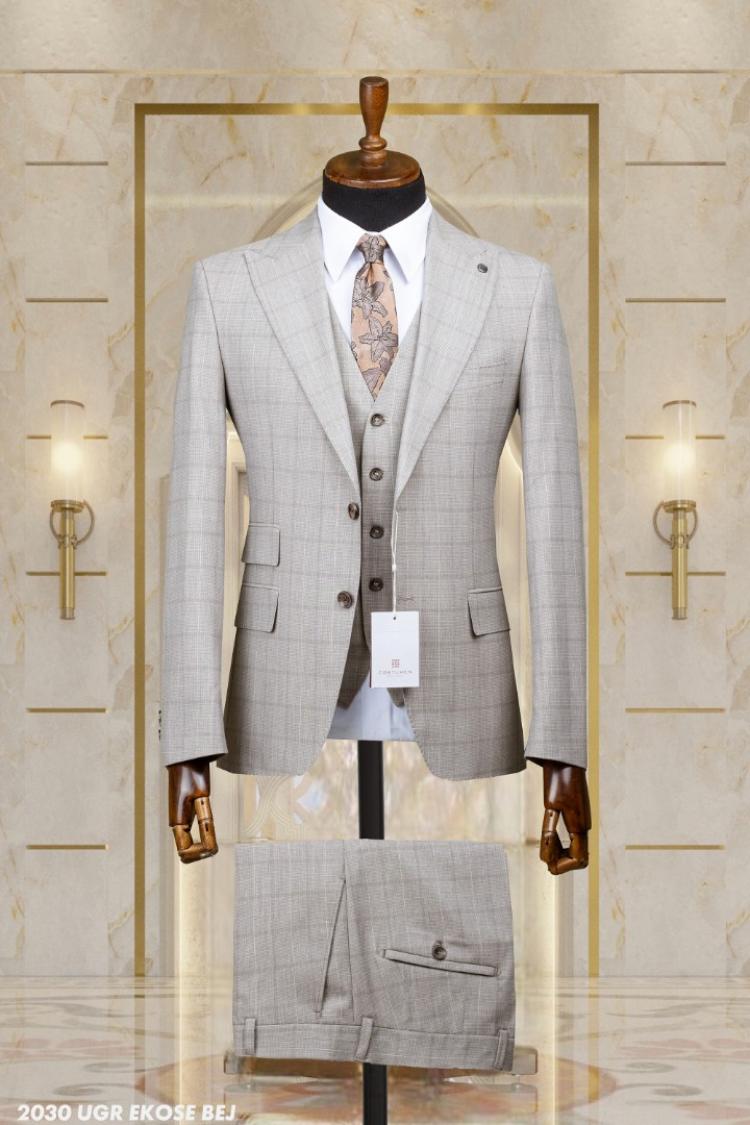Exclusive Men's Suit Exclusive Men's Suit